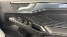 Ford Focus 1.0 EcoBoost Hybrid mHEV Active Vign 5dr Auto Petrol Hatchback